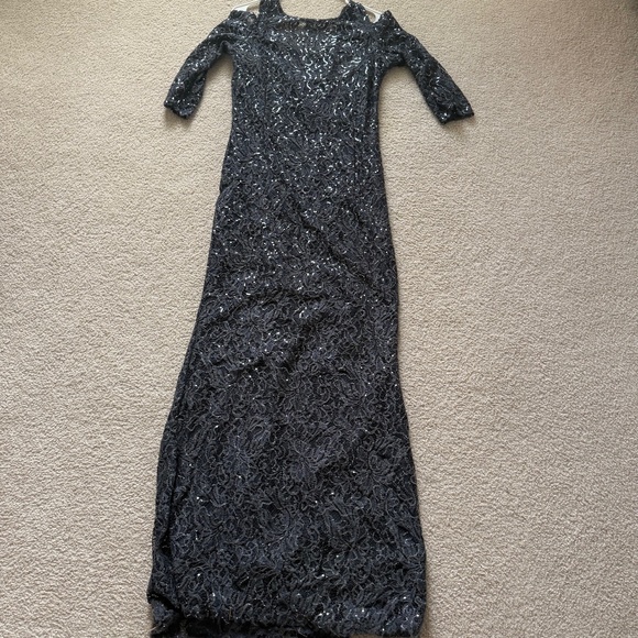 Party gown - Picture 2 of 3